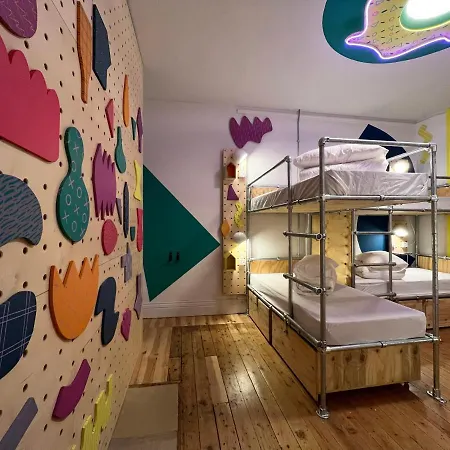 Art Hostel *