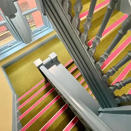 Art Hostel *