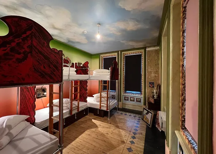 Art * Leeds (West Yorkshire)