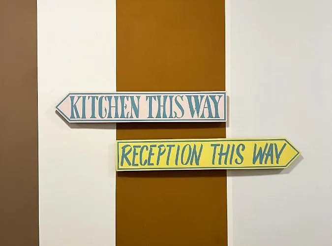 Art * Leeds (West Yorkshire)